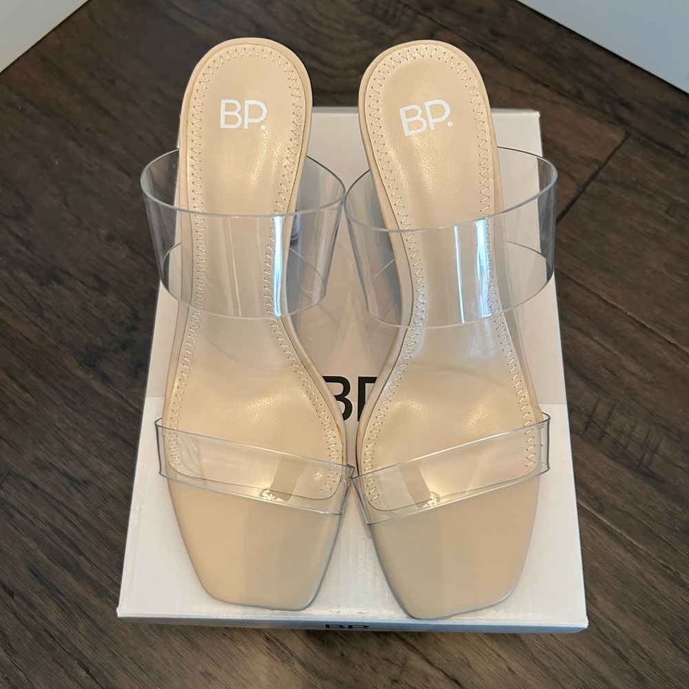 BP Nola Clear Heels Size 8M